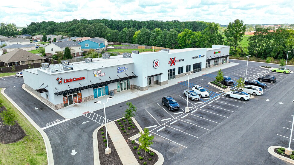 More Photos Of 10878 County Line Rd, Madison General Retail For Lease