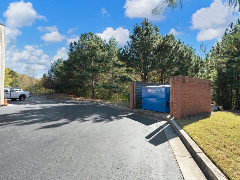 More Photos Of 5224 Palmero Ct, Buford Flex For Sale