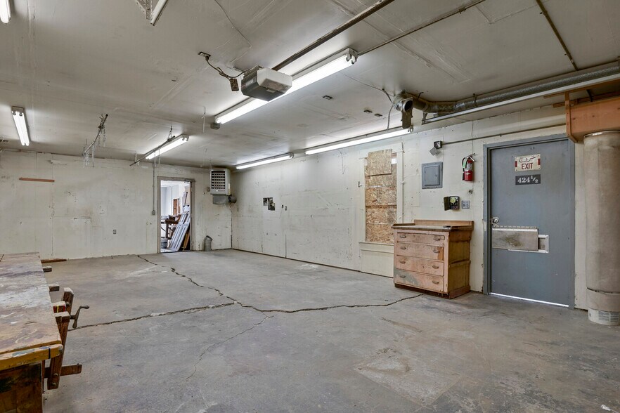 More Photos Of 424 W Kiowa St, Colorado Springs Daycare Center For Sale