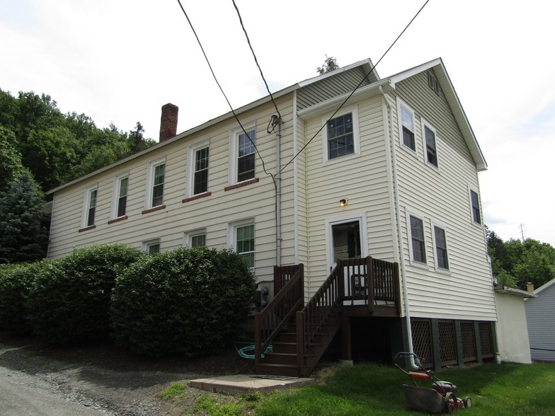 More Photos Of 141 Bellemonte Ave, Hawley Apartments For Sale