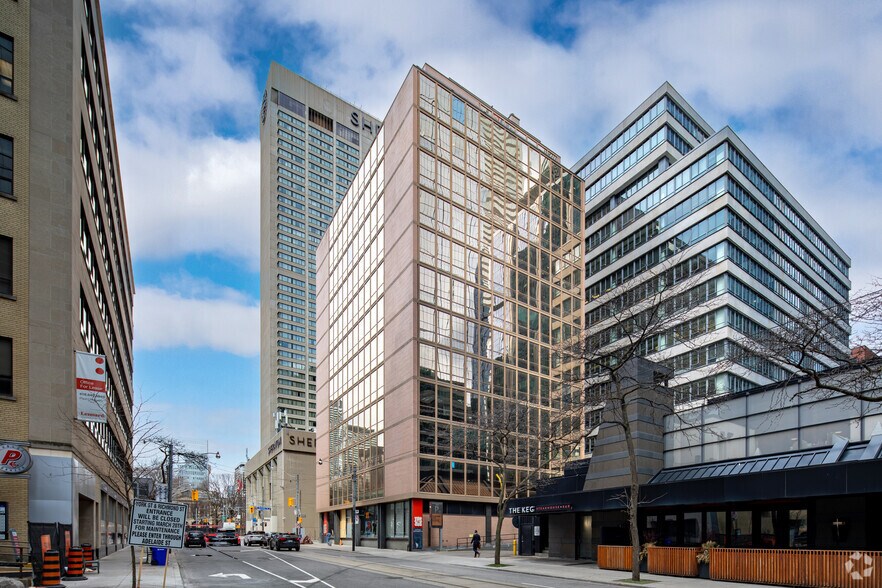 More Photos Of 121 Richmond St W, Toronto Office For Lease