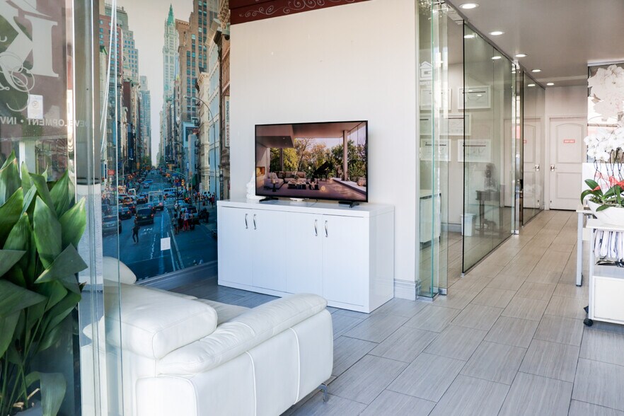 More Photos Of 969 Story Rd, San Jose General Retail For Sale