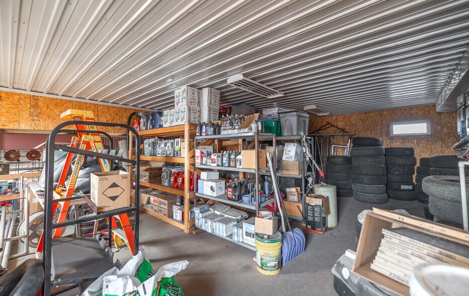 More Photos Of 309 N Franklin St, Cuba Specialty For Sale