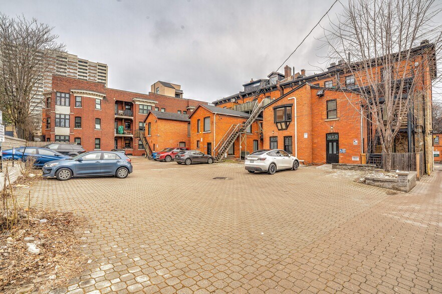 More Photos Of 13-15 Bold St, Hamilton Office Residential For Sale