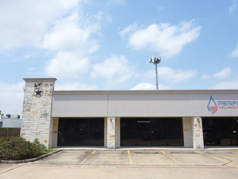 Primary Photo Of 8525 Jackrabbit Rd, Houston Unknown For Lease