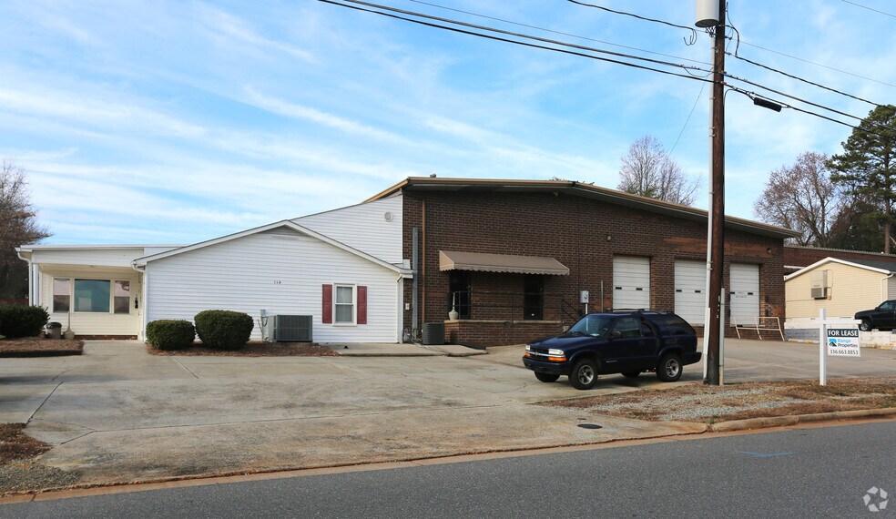 More Photos Of 114 Winola Ct, Greensboro Industrial For Sale
