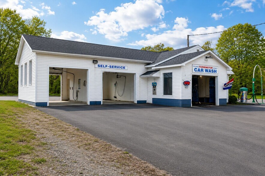 More Photos Of 157 Wilton Rd, Farmington Carwash For Sale