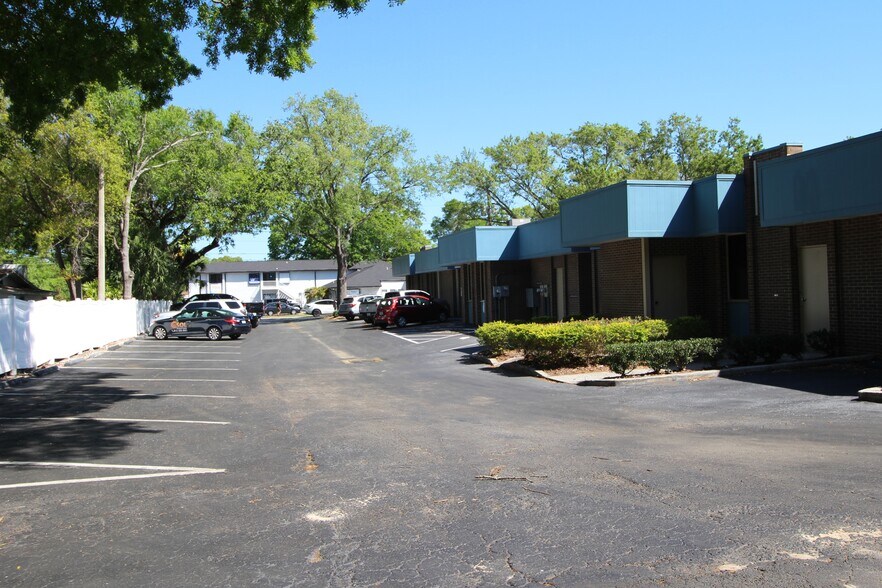 More Photos Of 2506 W Virginia Ave, Tampa Medical For Lease