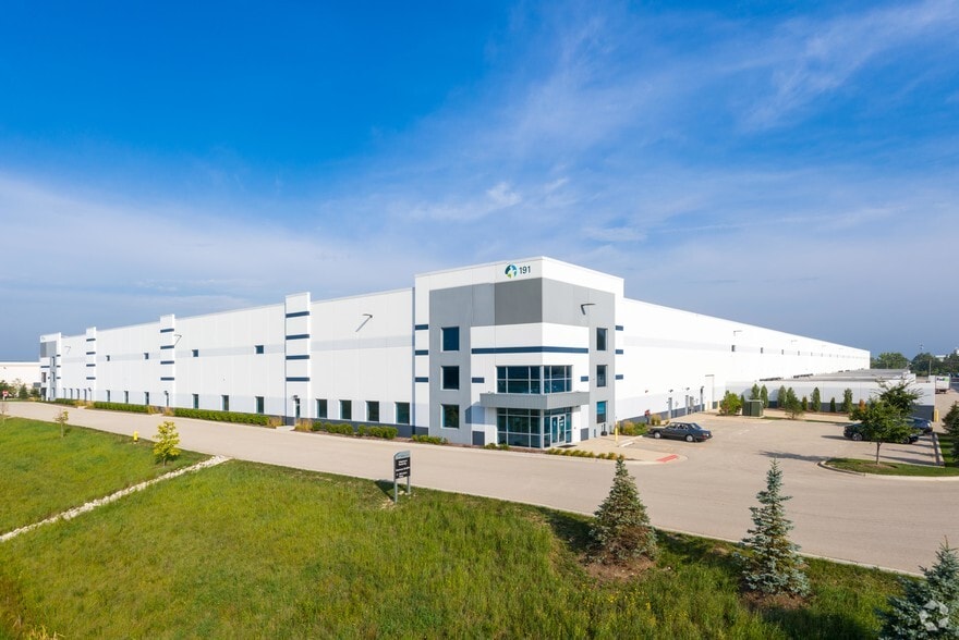 Primary Photo Of 191 E North Ave, Carol Stream Distribution For Lease