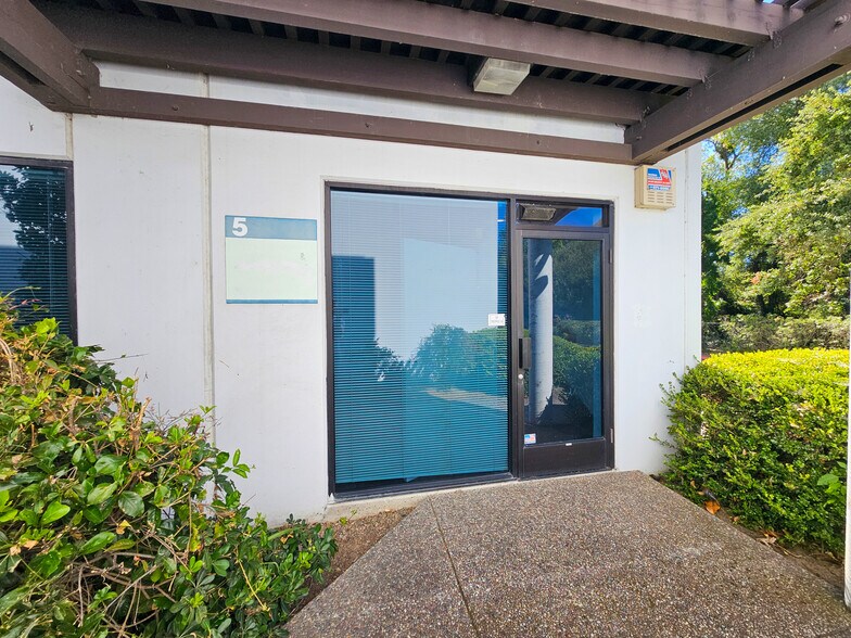 More Photos Of 46 Digital Dr, Novato Light Distribution For Sale