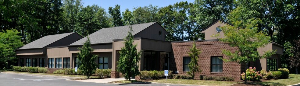 More Photos Of , West Middlesex Office For Sale