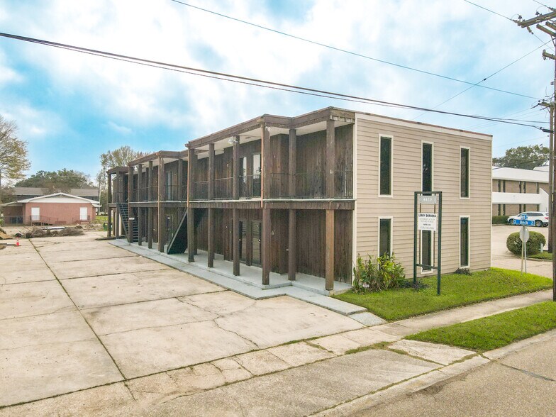 More Photos Of 4420 North Blvd, Baton Rouge Office For Sale