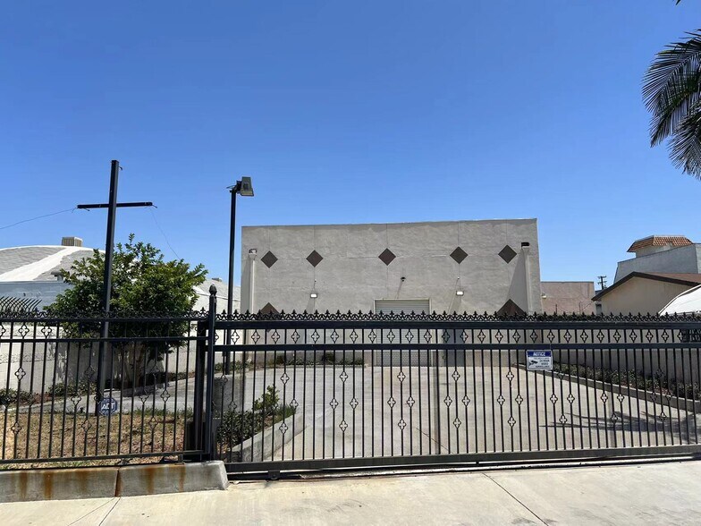 More Photos Of 2735 Tyler Ave, El Monte Warehouse For Lease