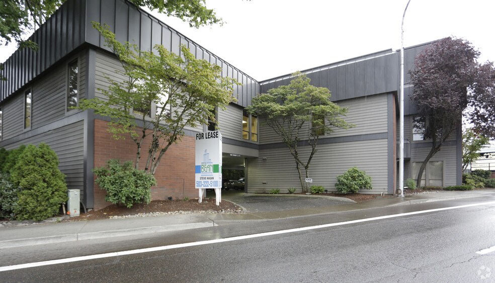 More Photos Of 4412 SW Barbur Blvd, Portland Medical For Lease
