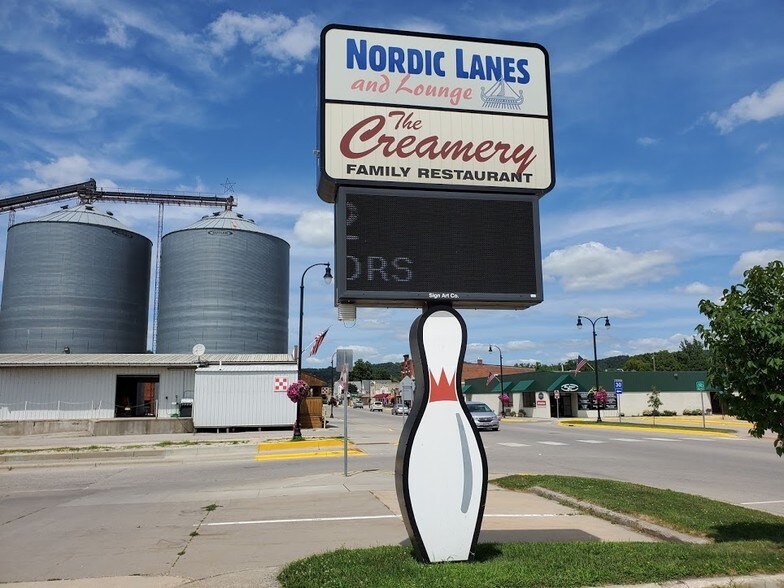 More Photos Of 407 S Mill St, Rushford Restaurant For Sale