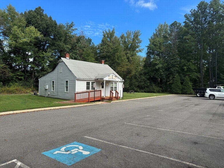 Primary Photo Of 10420 Lewistown Rd, Ashland Auto Dealership For Lease