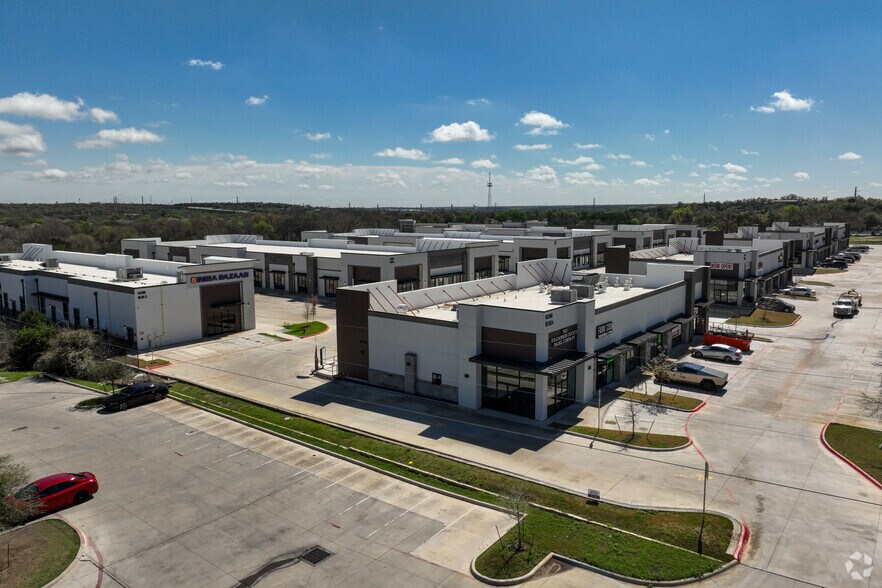 More Photos Of 14300 Ronald W Reagan Blvd, Leander Storefront For Sale