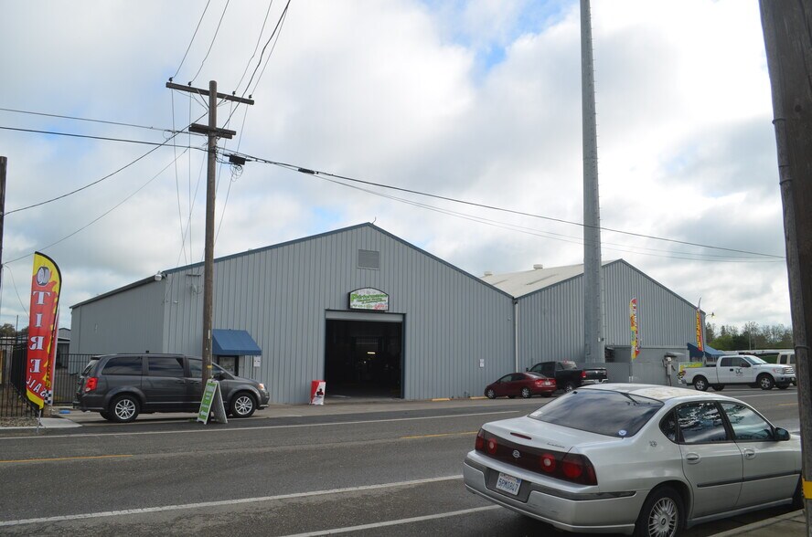 Primary Photo Of 10391 Live Oak Ave, Galt Warehouse For Sale