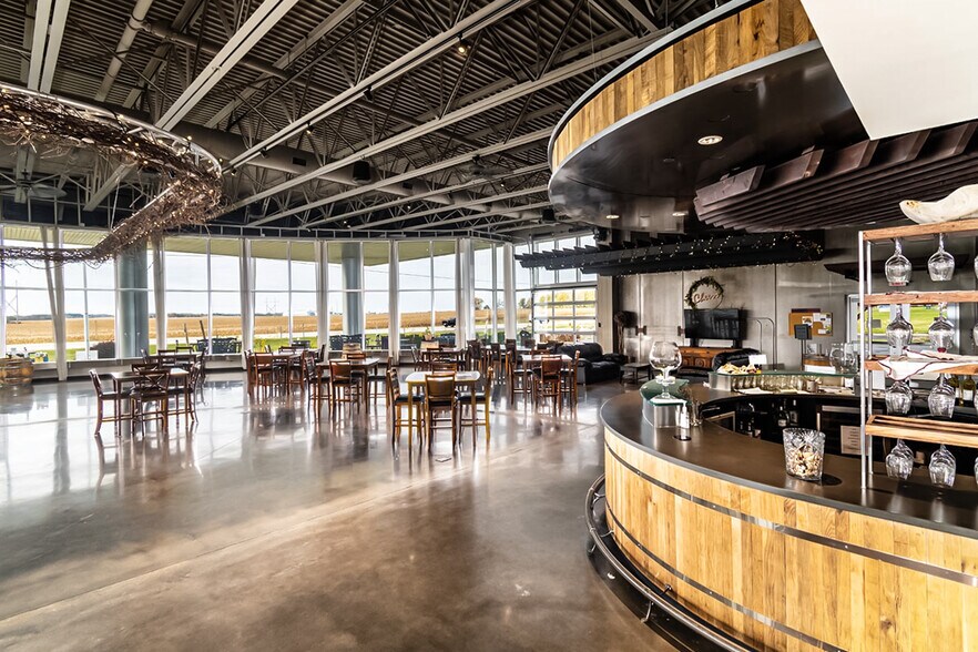 More Photos Of 600 Kenseth Way, Cambridge Lodge Meeting Hall For Sale