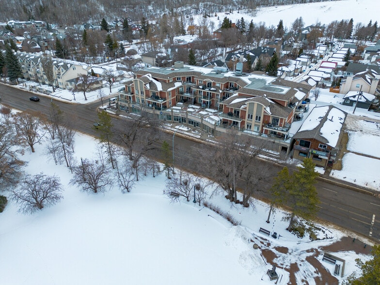 More Photos Of 9411 98 Av NW, Edmonton Office For Sale