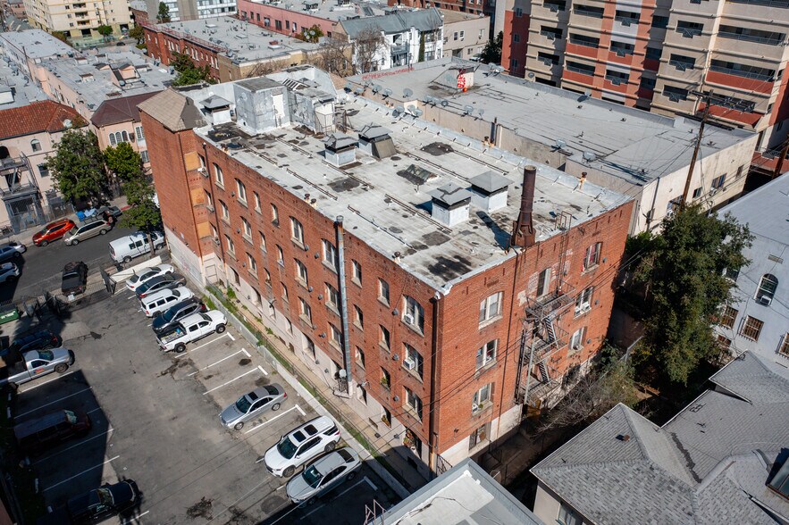 More Photos Of 514 Union Dr, Los Angeles Apartments For Sale