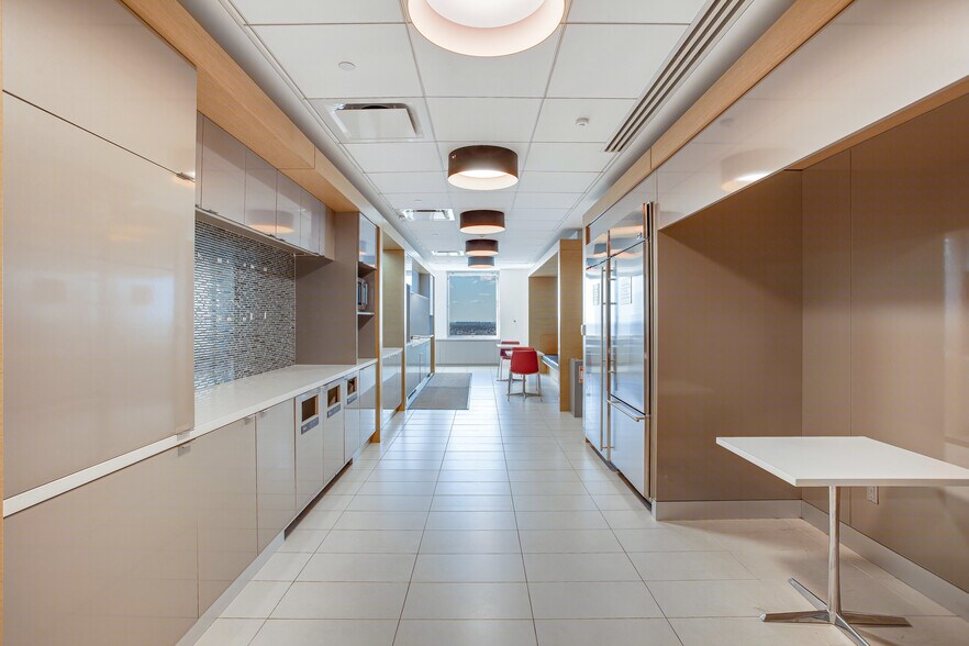 More Photos Of 1 New York Plz, New York Office For Lease