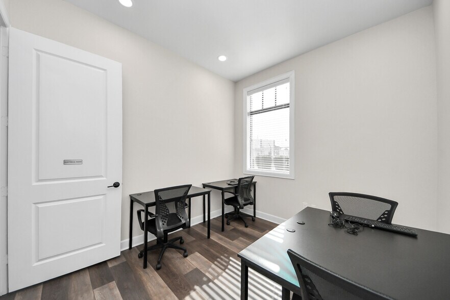 More Photos Of 2035 N Mason Rd, Katy Medical For Lease