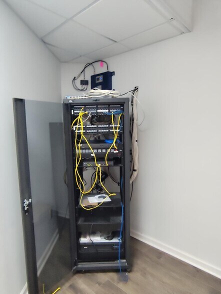 More Photos Of 1307 Southern Blvd, Bronx Medical For Lease