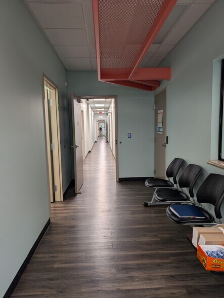 More Photos Of 57 Summit Dr, Corbin Medical For Lease