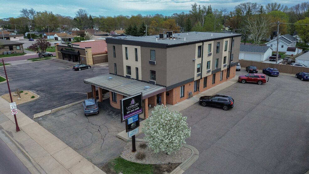 Primary Photo Of 931 Madison Ave, Mankato Office Residential For Lease