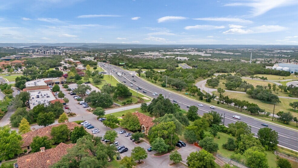 More Photos Of 6618 Sitio Del Rio Blvd, Austin Office For Sale