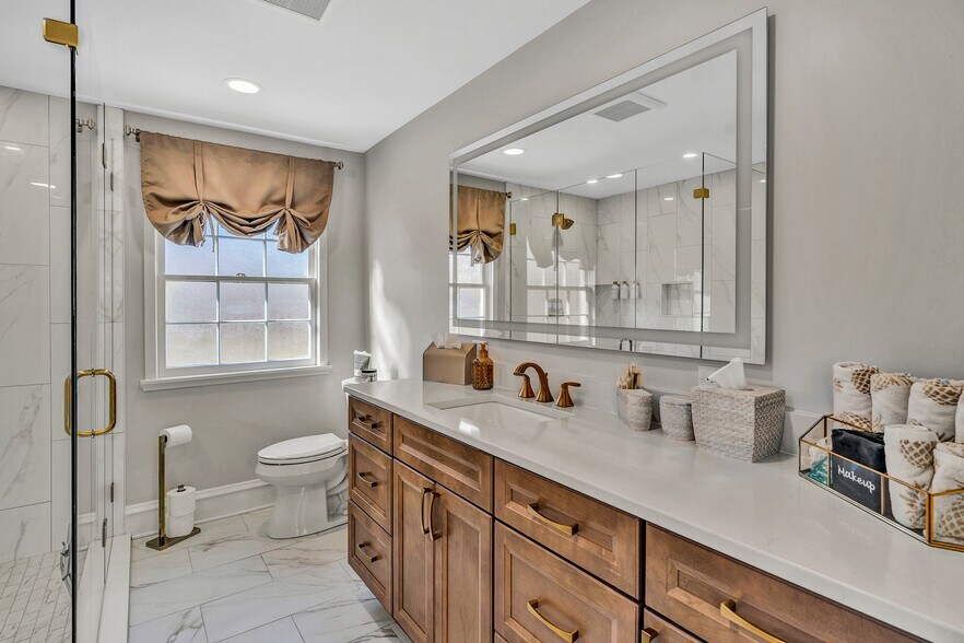 More Photos Of 750 Penn Hall Rd, Union Hall Specialty For Sale