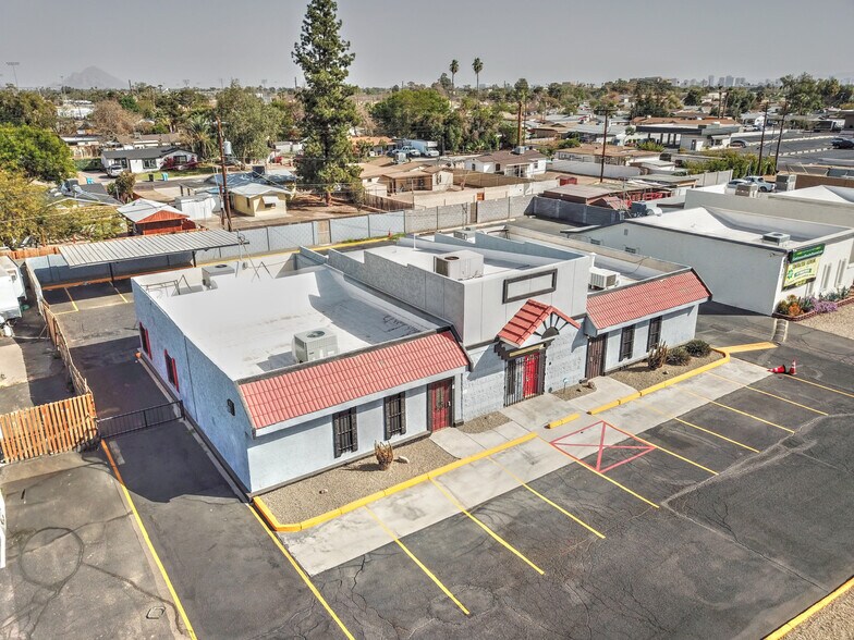 More Photos Of 6721 N Black Canyon Fwy, Phoenix Office Residential For Sale