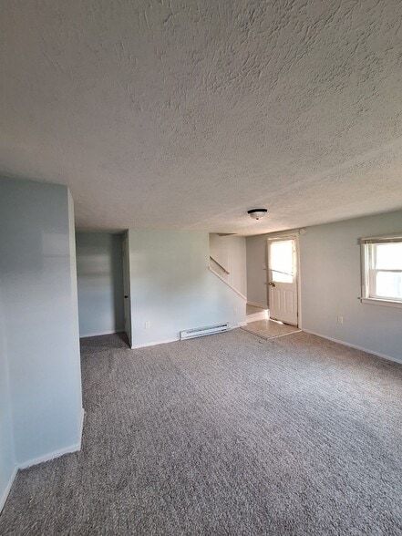 More Photos Of 424 Hill St, Front Royal Multifamily For Sale