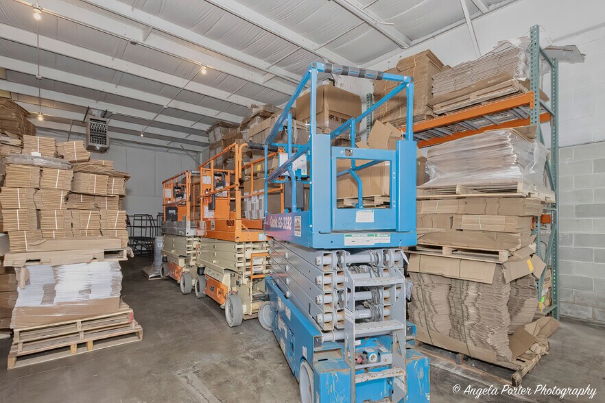 More Photos Of 947 Carney Ct, Antioch Industrial For Sale