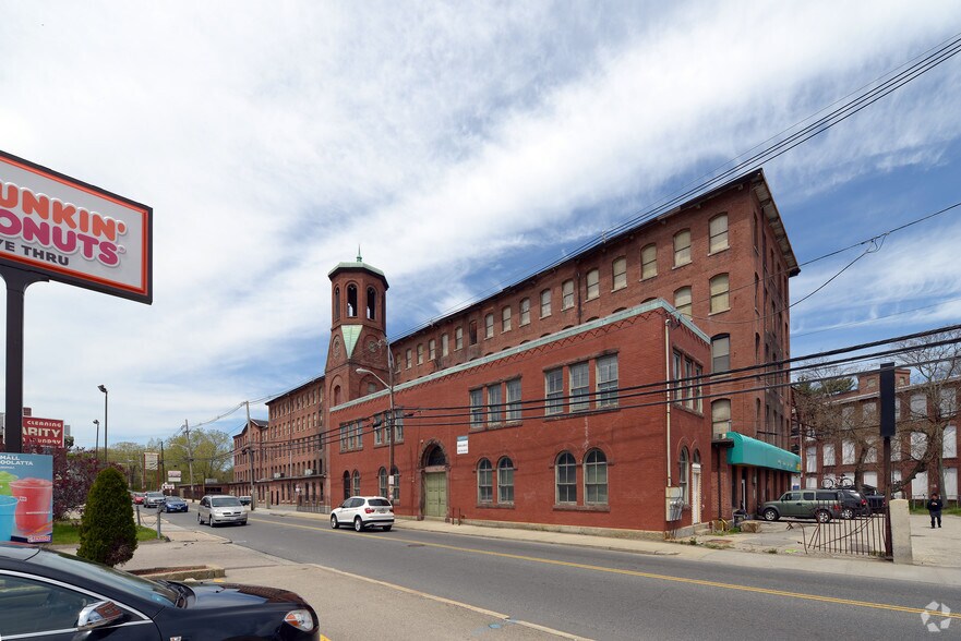 More Photos Of 725 Branch Ave, Providence Multifamily For Sale