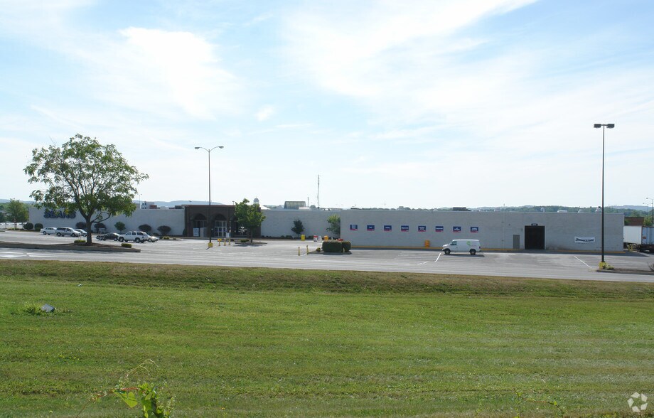 More Photos Of 300 Lycoming Mall Cir, Muncy General Retail For Sale