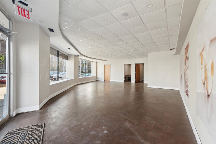 More Photos Of 5000-02 City Ave, Philadelphia Freestanding For Sale