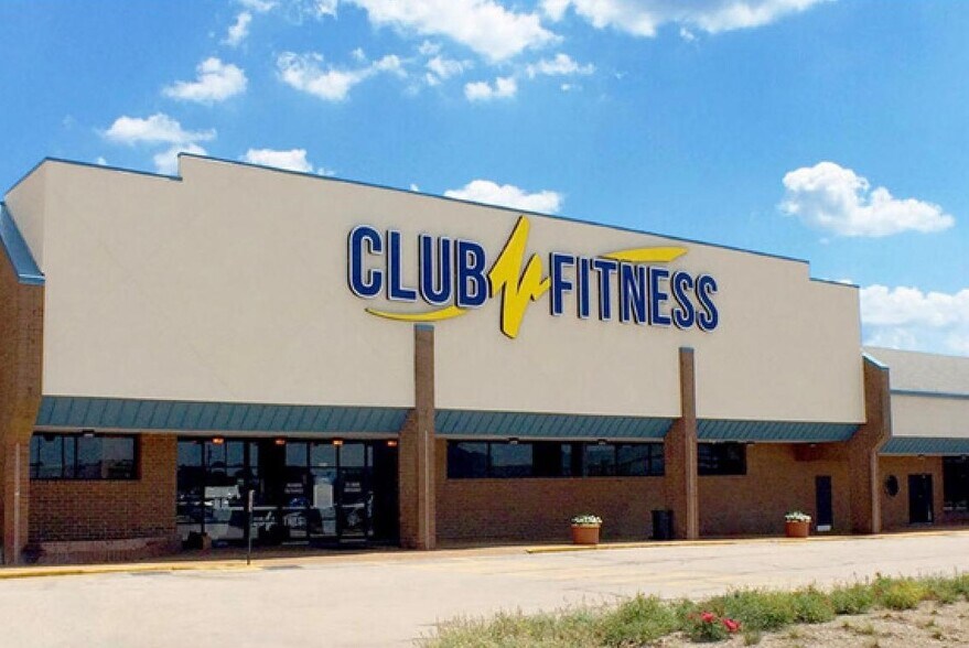 More Photos Of 4464-4498 Lemay Ferry Rd, Saint Louis Storefront For Lease