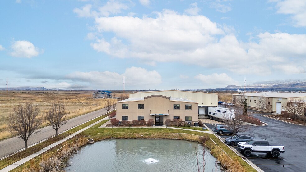 More Photos Of 1189 W 1700 N, Logan Warehouse For Lease