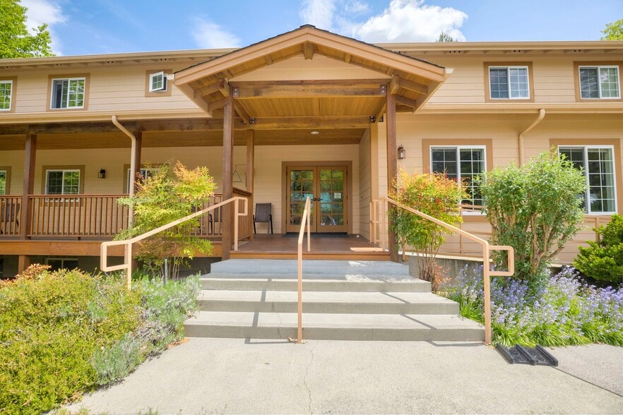 More Photos Of 459 Galice Rd, Merlin Religious Facility For Sale