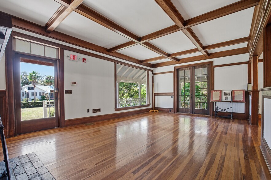 More Photos Of 34 W Orange St, Tarpon Springs Office For Lease