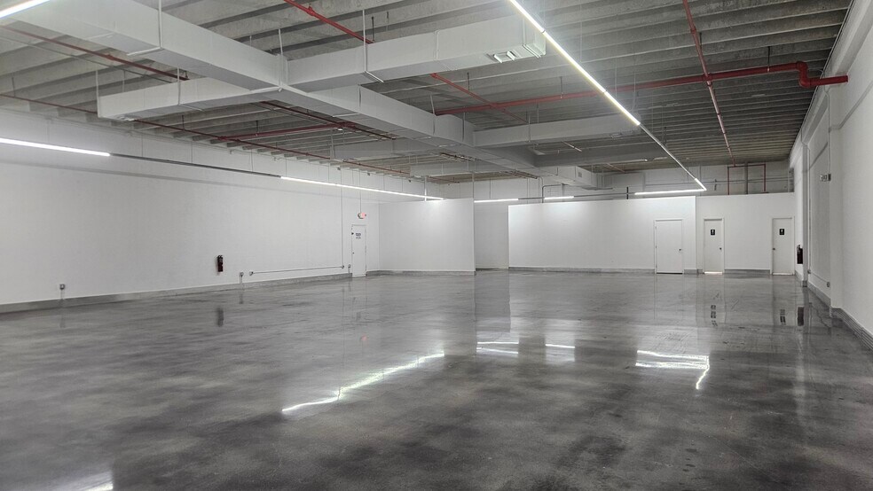 More Photos Of 2800-2818 NW 5th Ave, Miami Storefront For Lease