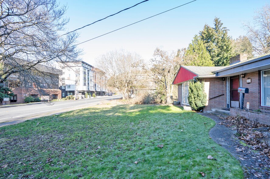 More Photos Of 8520 164th Ave NE, Redmond Land For Sale