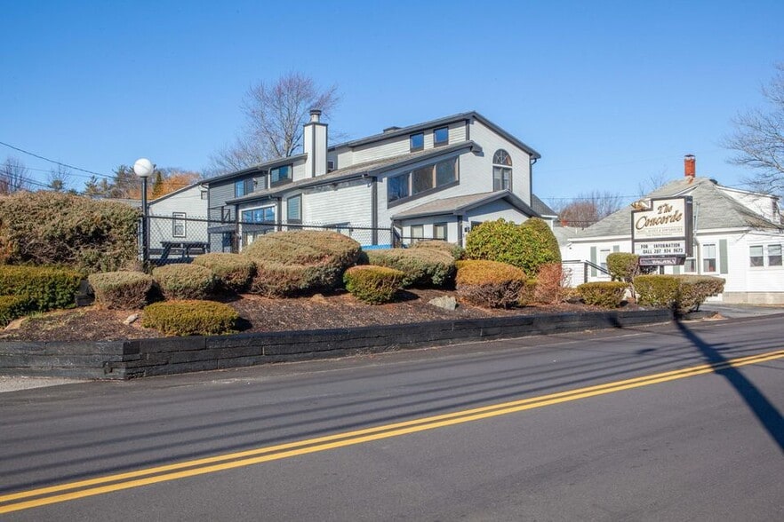 More Photos Of 136 W Grand Ave, Old Orchard Beach Hotel For Sale
