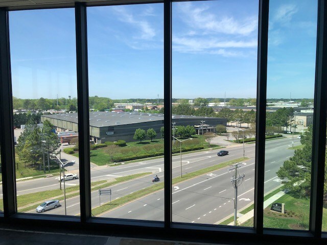 More Photos Of 1300 Diamond Springs Rd, Virginia Beach Office For Lease
