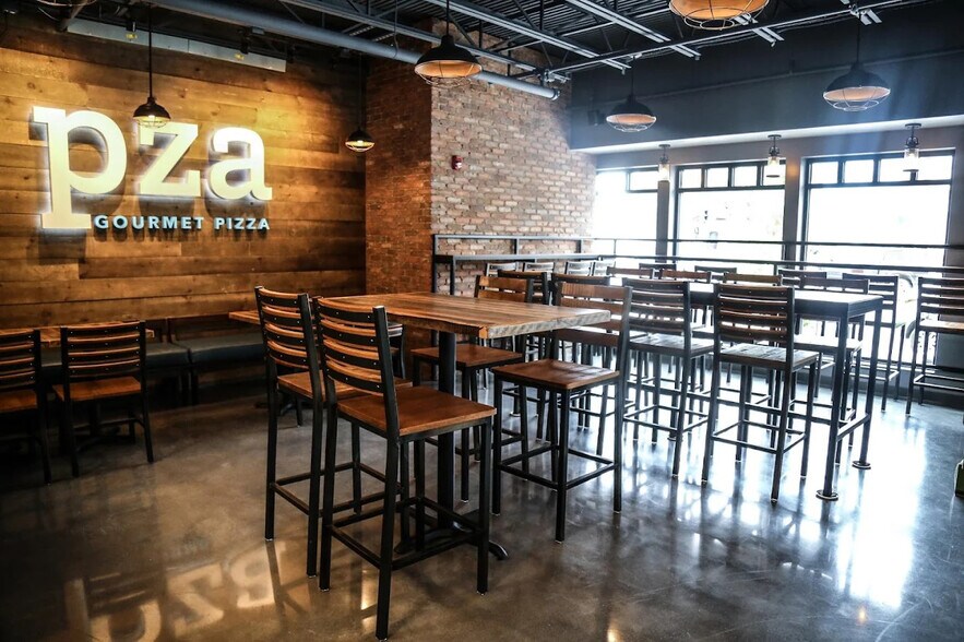 More Photos Of 331 Lafayette St, Salem Storefront Retail Office For Lease