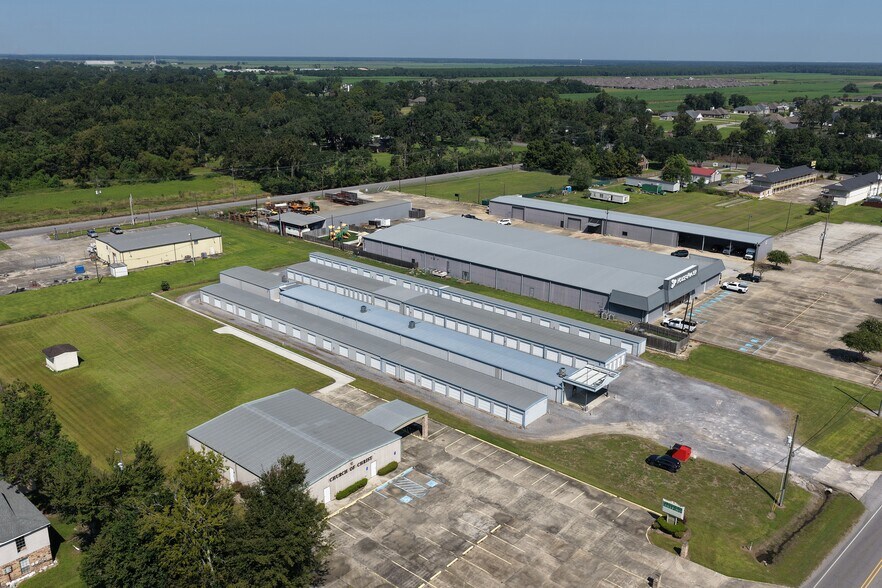 More Photos Of 2219 LA-3185, Thibodaux Specialty For Sale