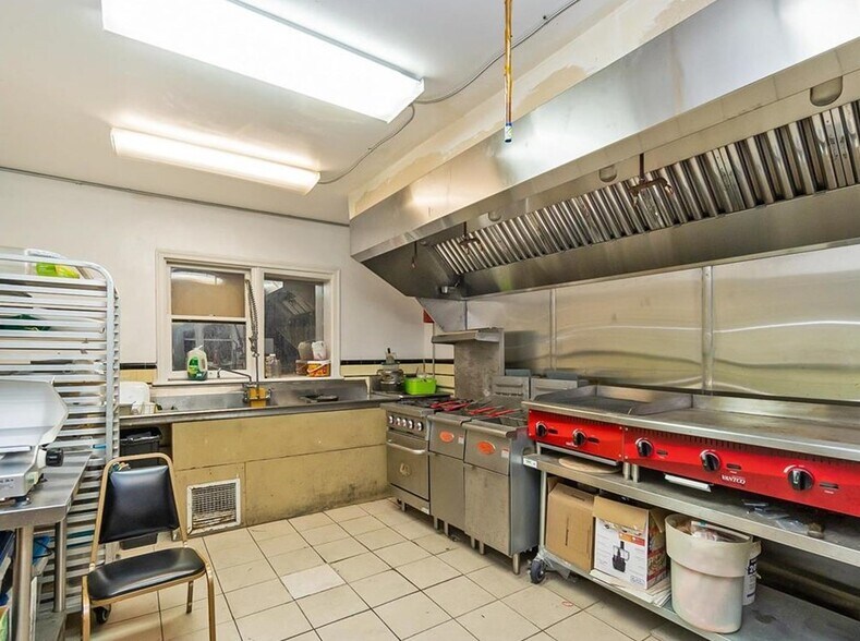 More Photos Of 1635 Broadway, Bethlehem Storefront For Sale