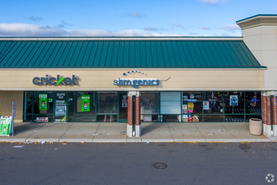 More Photos Of 12900-13020 Riverdale Dr NW, Coon Rapids Unknown For Lease
